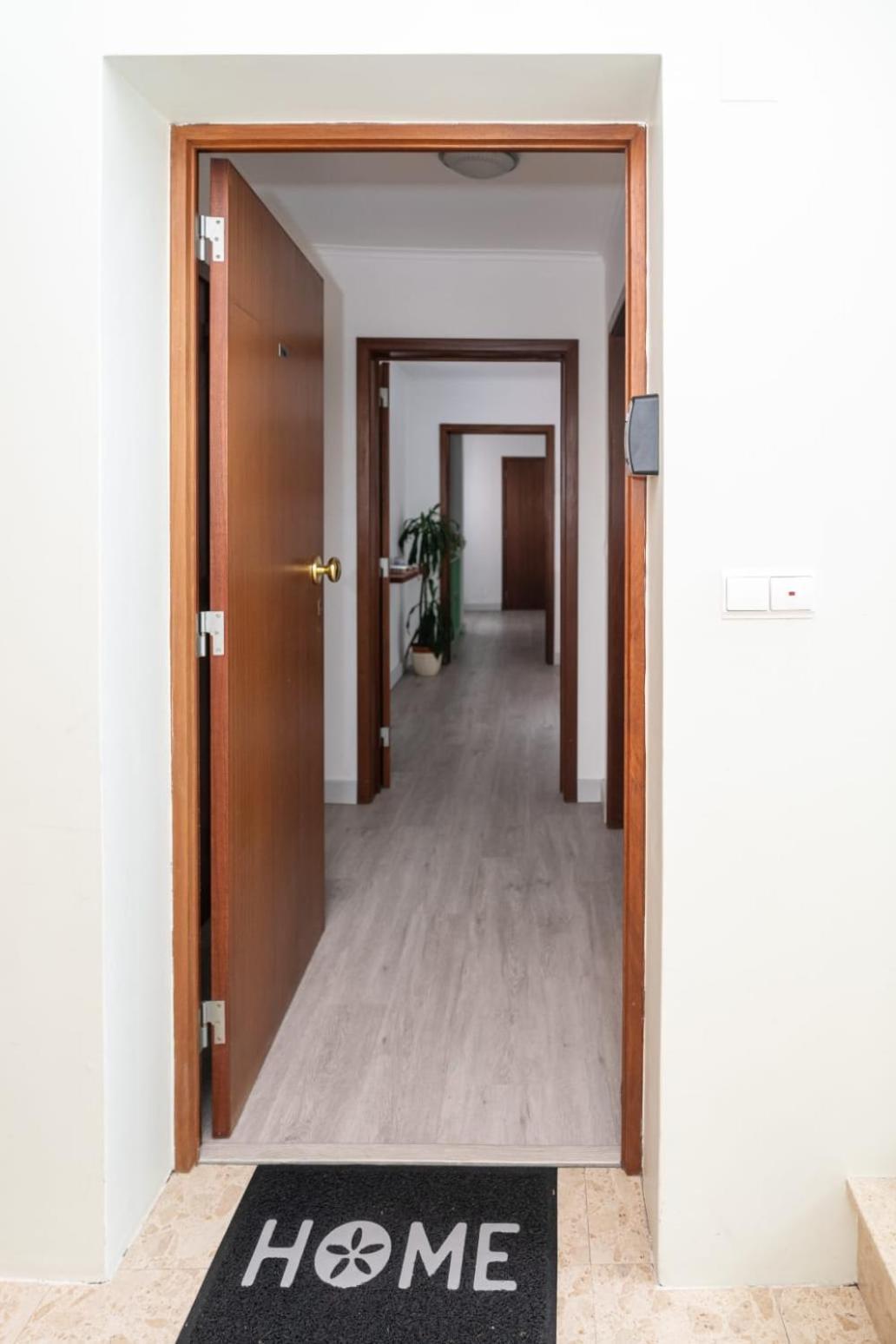 Family Friendly Azorean Apartment Ponta Delgada Exterior foto