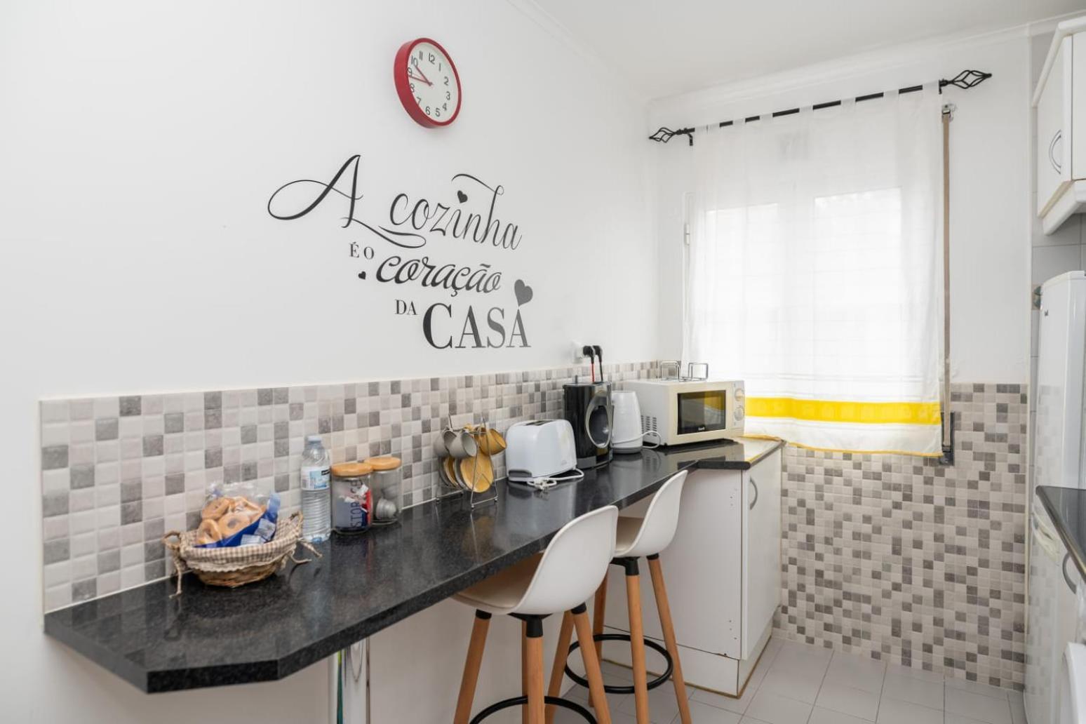 Family Friendly Azorean Apartment Ponta Delgada Exterior foto